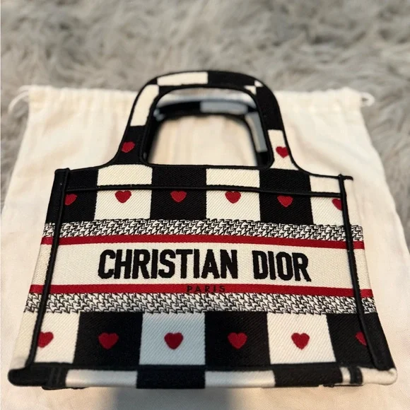 Christian Dior Dioramour Book Tote / Mini Size - Brand New w/ paperwork - Picture 5 of 9